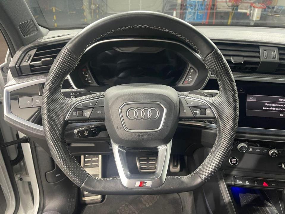 Audi Q3 Black line 35 TDI 110 kW (150 CV) S tronic