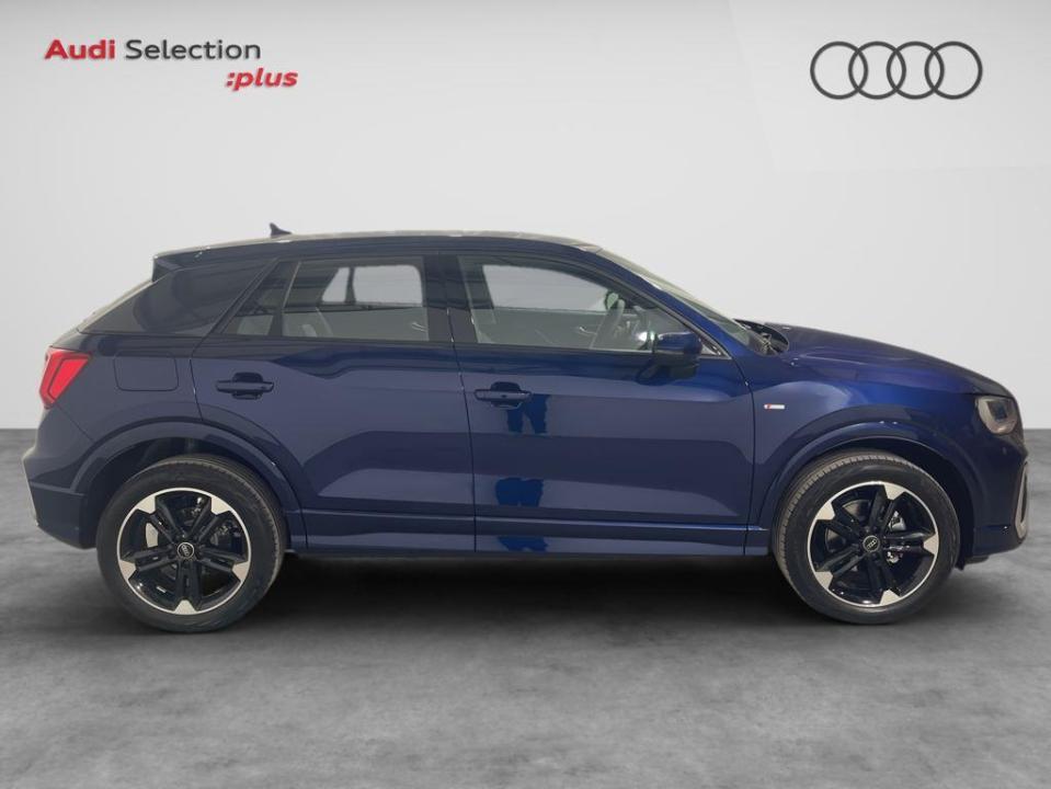 Audi Q2 Adrenalin 30 TFSI 85 kW (116 CV)