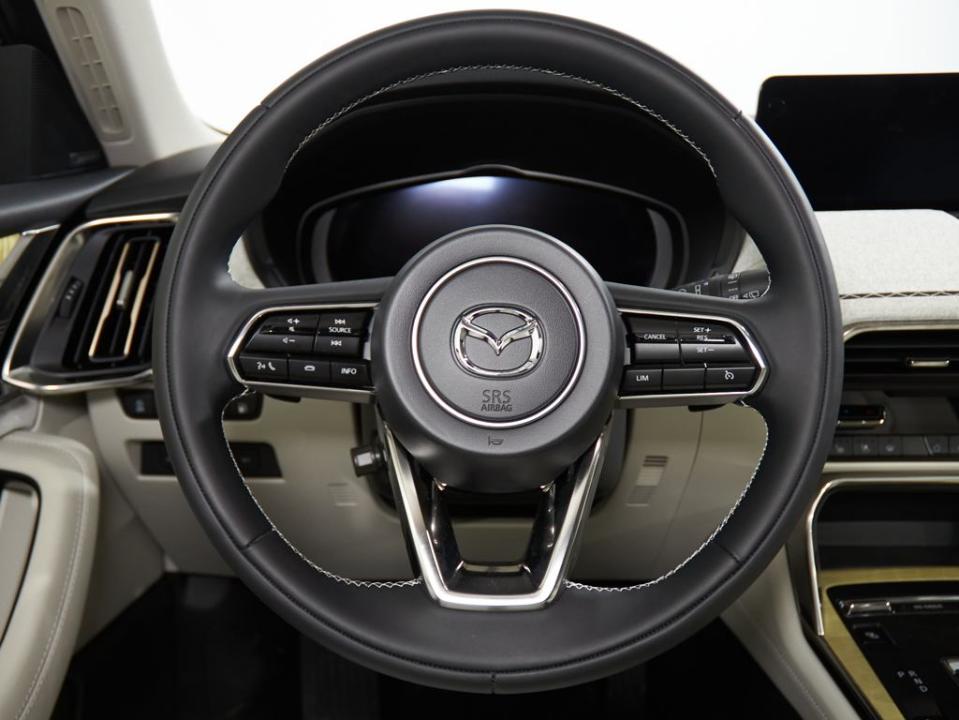 Mazda CX-60 E-SKYACTIV PHEV 241 KW (327 CV) 8AT AWD TAKUMI CONVENIENCE & SOUND PACK + COMFORT PACK