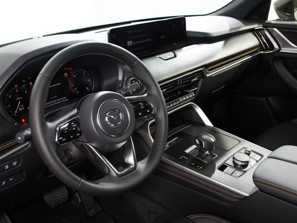 Mazda CX-80 3.3 E-SKYACTIV D MHEV 187 KW (254 CV) 8AT AWD HOMURA PLUS Captain Seat