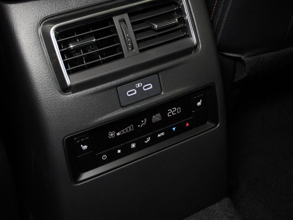 Mazda CX-80 3.3 E-SKYACTIV D MHEV 187 KW (254 CV) 8AT AWD HOMURA PLUS Captain Seat