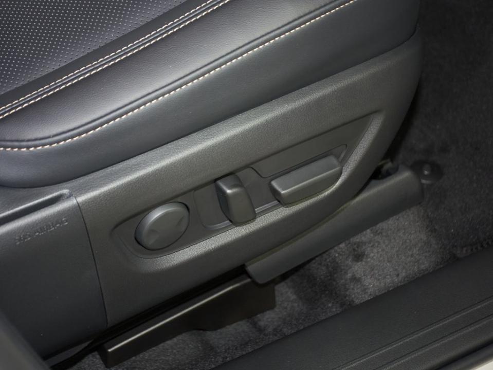 Mazda CX-80 3.3 E-SKYACTIV D MHEV 187 KW (254 CV) 8AT AWD HOMURA PLUS Captain Seat
