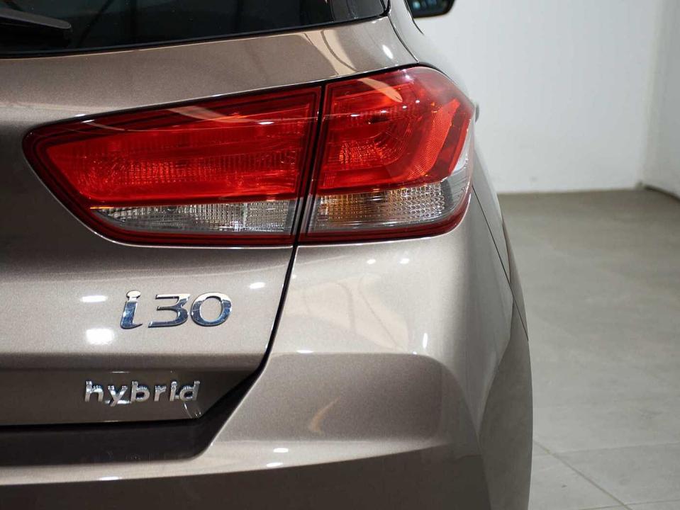 Hyundai i30 1.0 TGDI Klass LR 48V 120