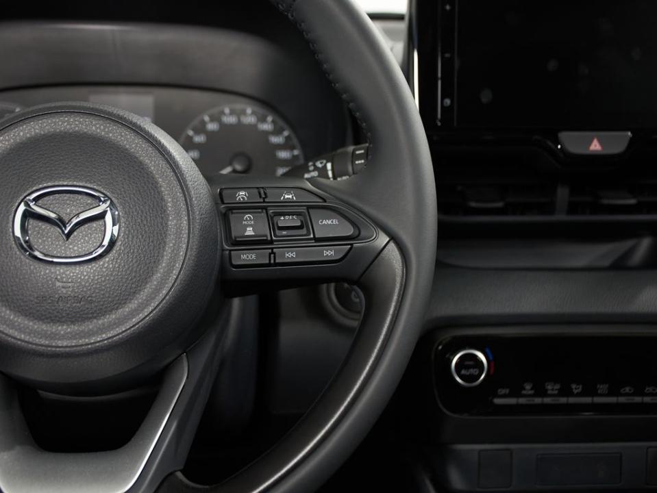 Mazda 2 HYBRID 2024 1.5 85 KW (116 CV) CVT EXCLUSIVE-LINE