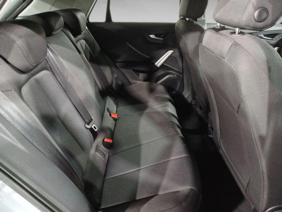 Audi Q2 Advanced 30 TFSI 85 kW (116 CV)