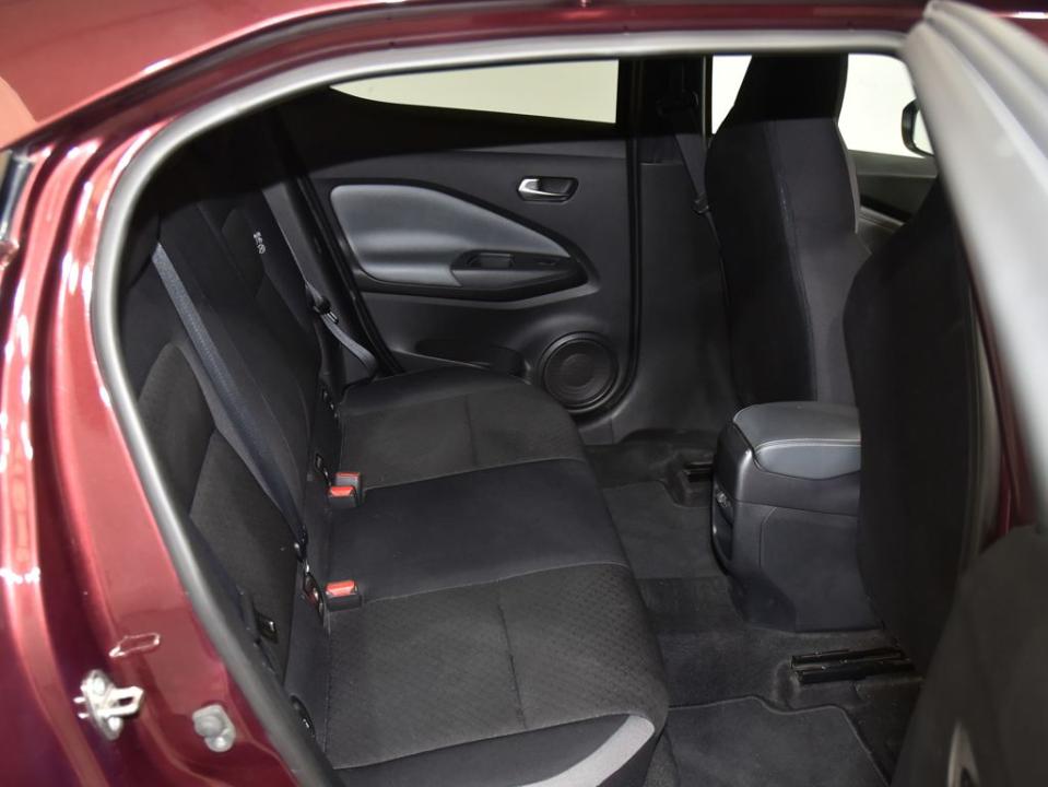 Nissan JUKE Juke 1.0 DIG-T Acenta 4x2 114