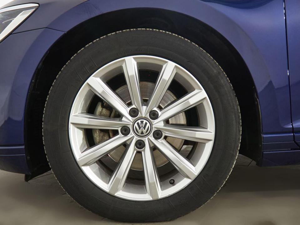 Volkswagen Passat Variant Advance 2.0 TDI 110 kW (150 CV)
