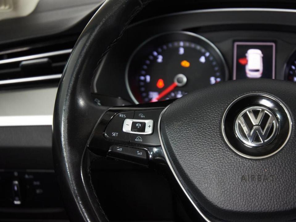 Volkswagen Passat Variant Advance 2.0 TDI 110 kW (150 CV)