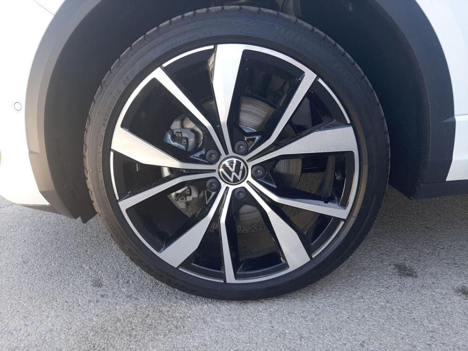 imagen swiper vehículo 16