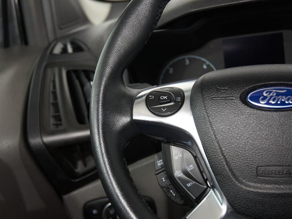 Ford Transit Connect FT 230 Kombi S&S B. Larga L2 Trend 100
