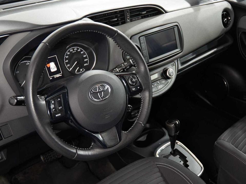 Toyota Yaris 100H 1.5 Feel!