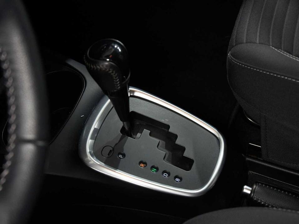 Toyota Yaris 100H 1.5 Feel!