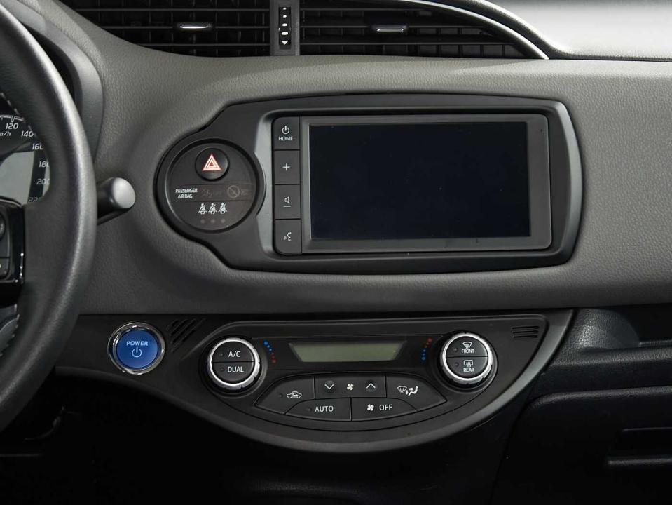 Toyota Yaris 100H 1.5 Feel!