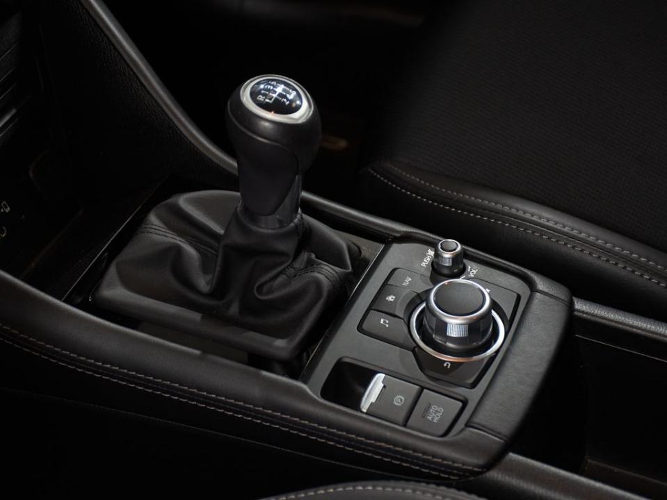Mazda CX-3 2.0 Skyactiv-G Zenith 2WD 89kW