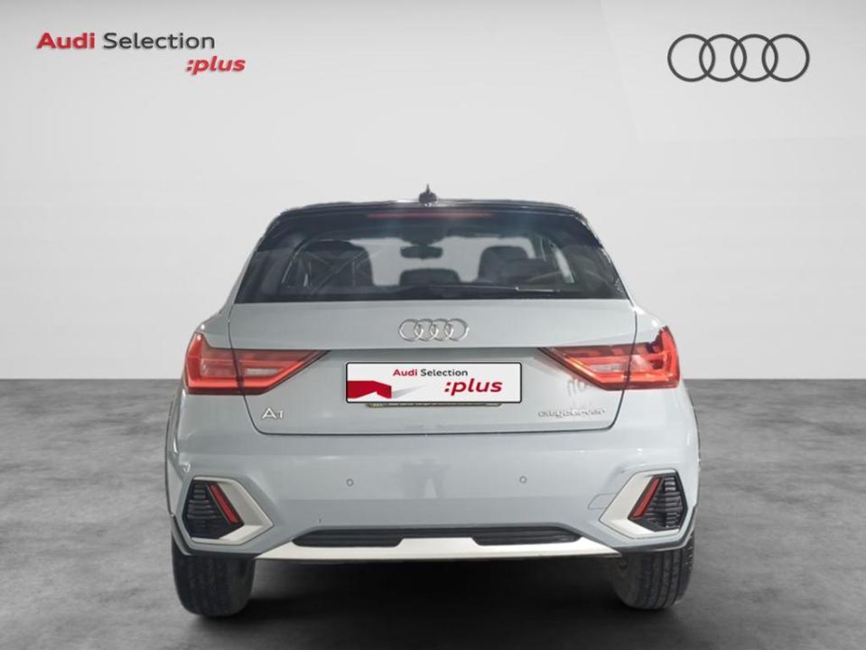 Audi A1 Citycarver Adrenalin 25 TFSI 70 kW (95 CV)
