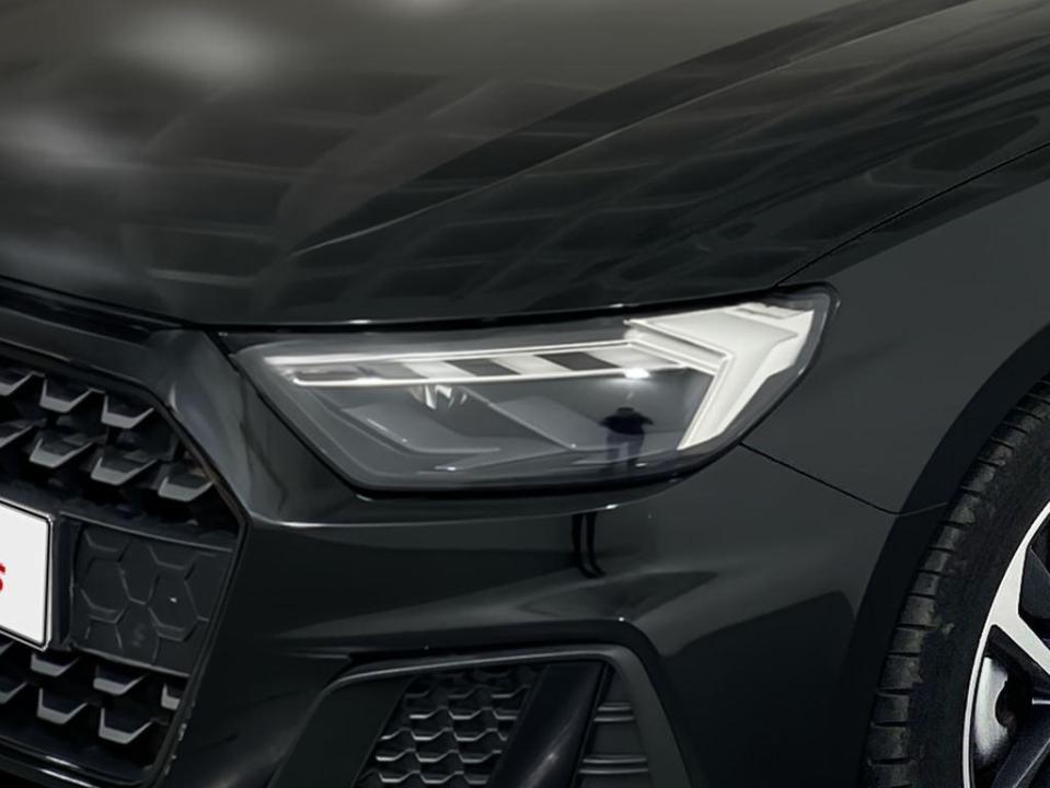 Audi A1 Sportback Adrenalin Black edition 30 TFSI 85 kW (116 CV)