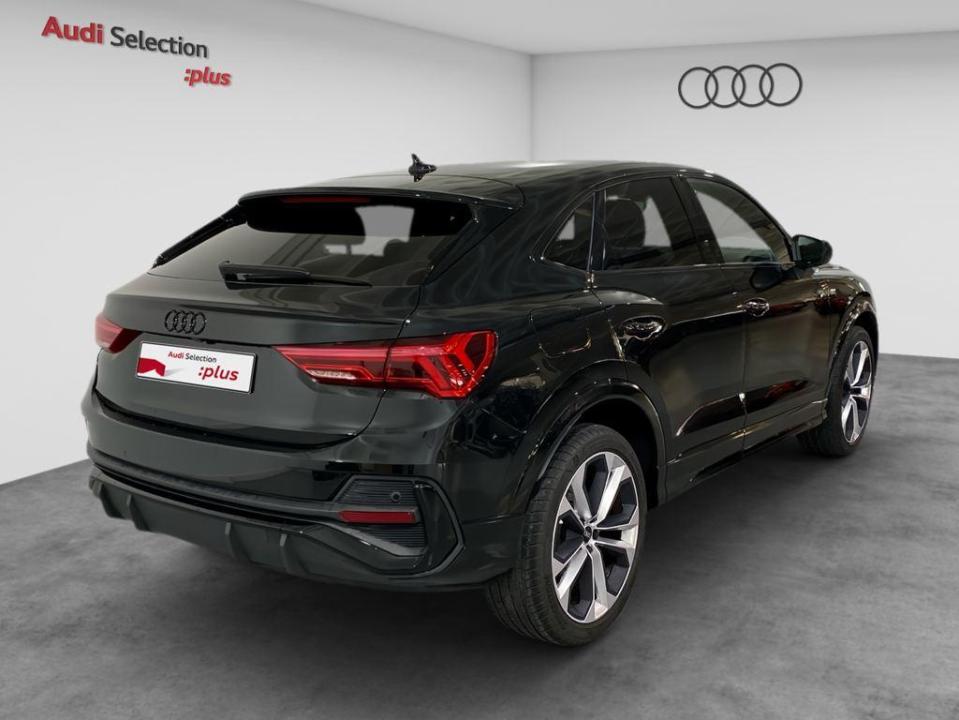 Audi Q3 Sportback Black line 35 TFSI 110 kW (150 CV) S tronic