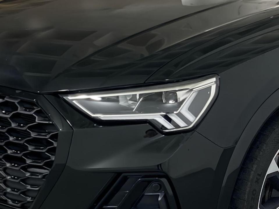 Audi Q3 Sportback Black line 35 TFSI 110 kW (150 CV) S tronic