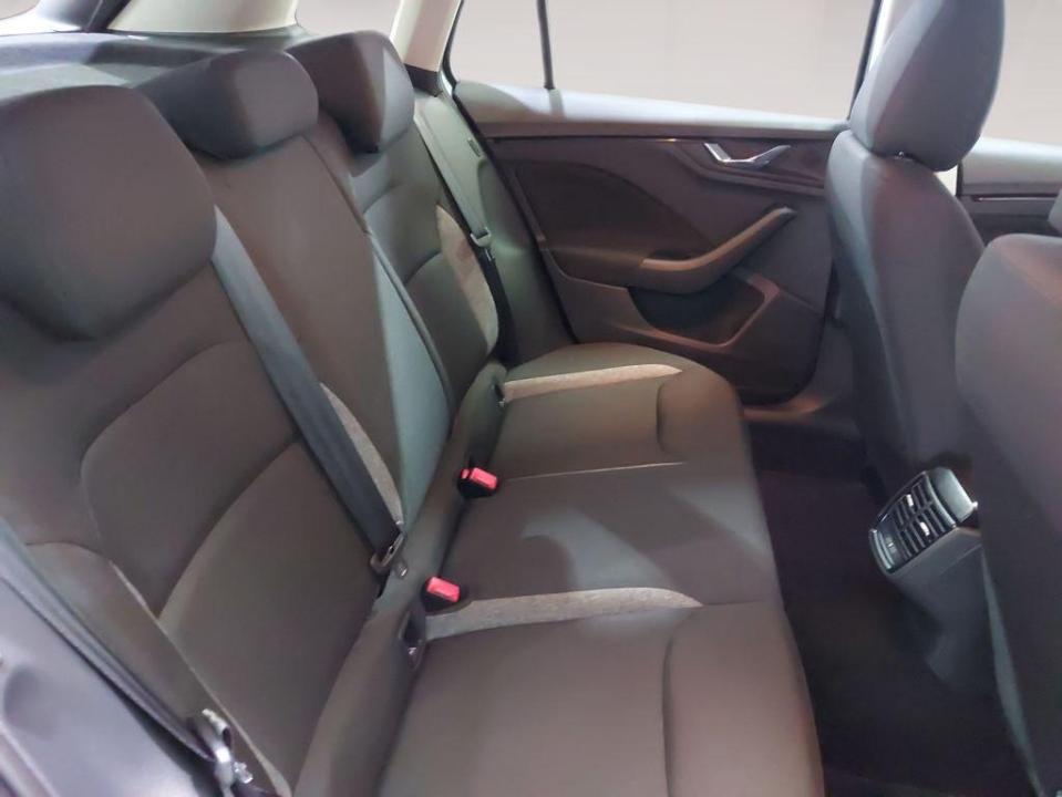 Skoda Kamiq 1.0 TSI Essence 85 kW (115 CV)