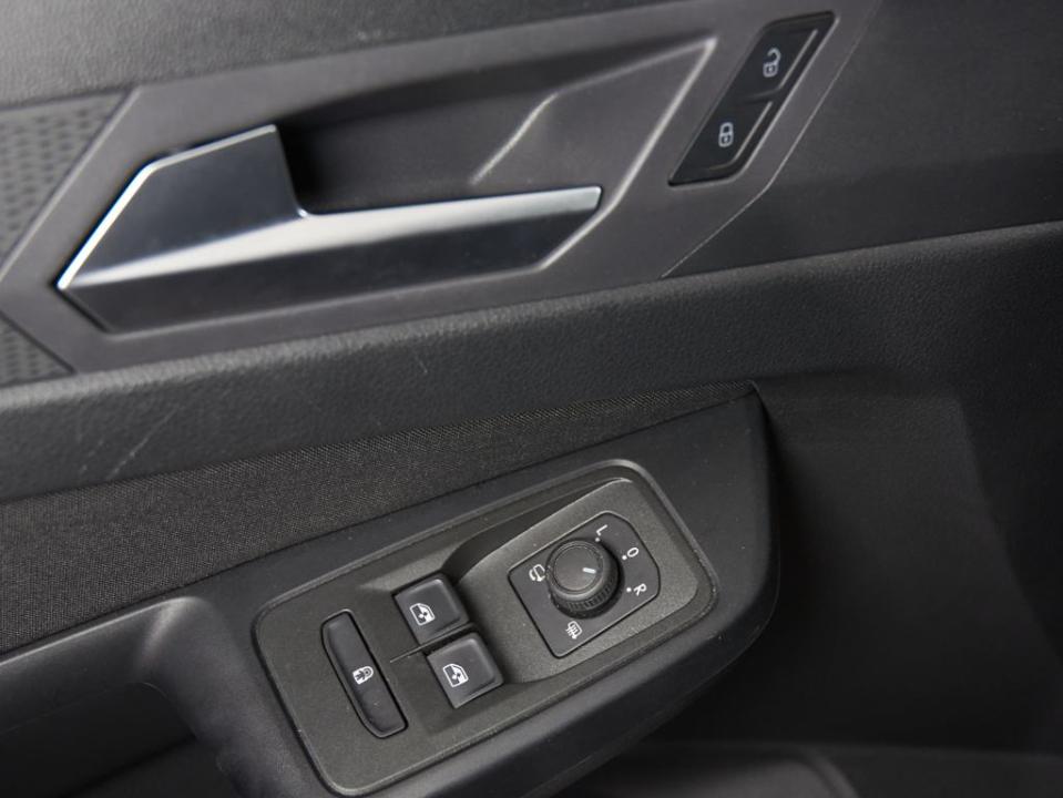 Ford Tourneo Connect Grand 2.0 Ecoblue LWB L2 Titanium 102