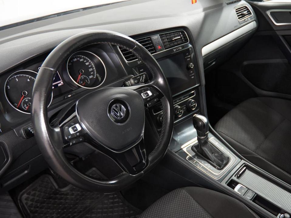 Volkswagen Golf Business 1.6 TDI 85 kW (115 CV) DSG