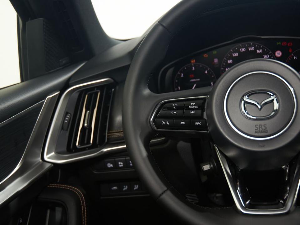 Mazda CX-60 2025 3.3L E-SKYACTIV D MHEV 147KW (200 CV) 8AT RWD HOMURA PLUS
