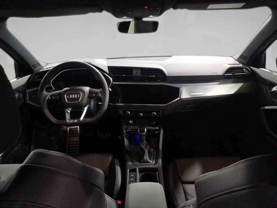 Audi Q3 Black line 35 TDI 110 kW (150 CV) S tronic