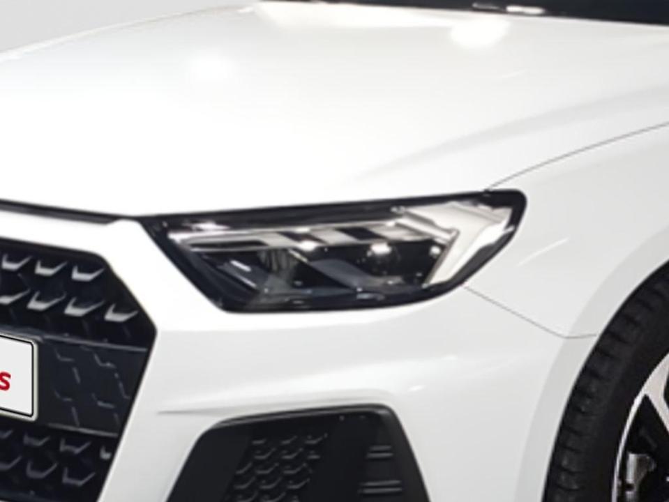 Audi A1 Sportback Adrenalin Black edition 30 TFSI 85 kW (116 CV)