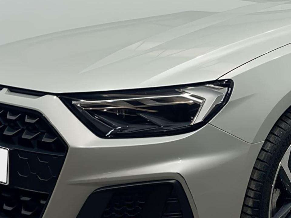 Audi A1 Sportback Adrenalin Black edition 30 TFSI 85 kW (116 CV)
