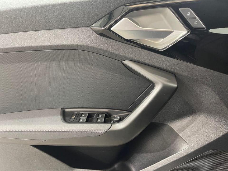 Audi A1 Sportback Adrenalin Black edition 30 TFSI 85 kW (116 CV)