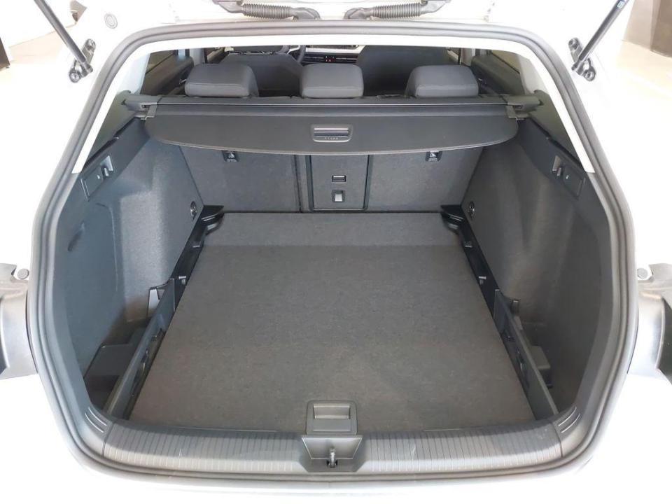 Volkswagen Golf Life 2.0 TDI 85 kW (115 CV)