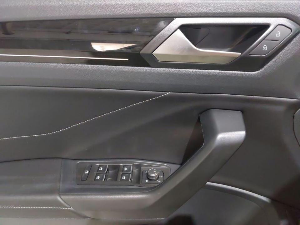 Volkswagen T-Roc R-Line 2.0 TDI 110 kW (150 CV) DSG