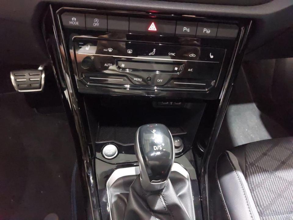 Volkswagen T-Roc R-Line 2.0 TDI 110 kW (150 CV) DSG