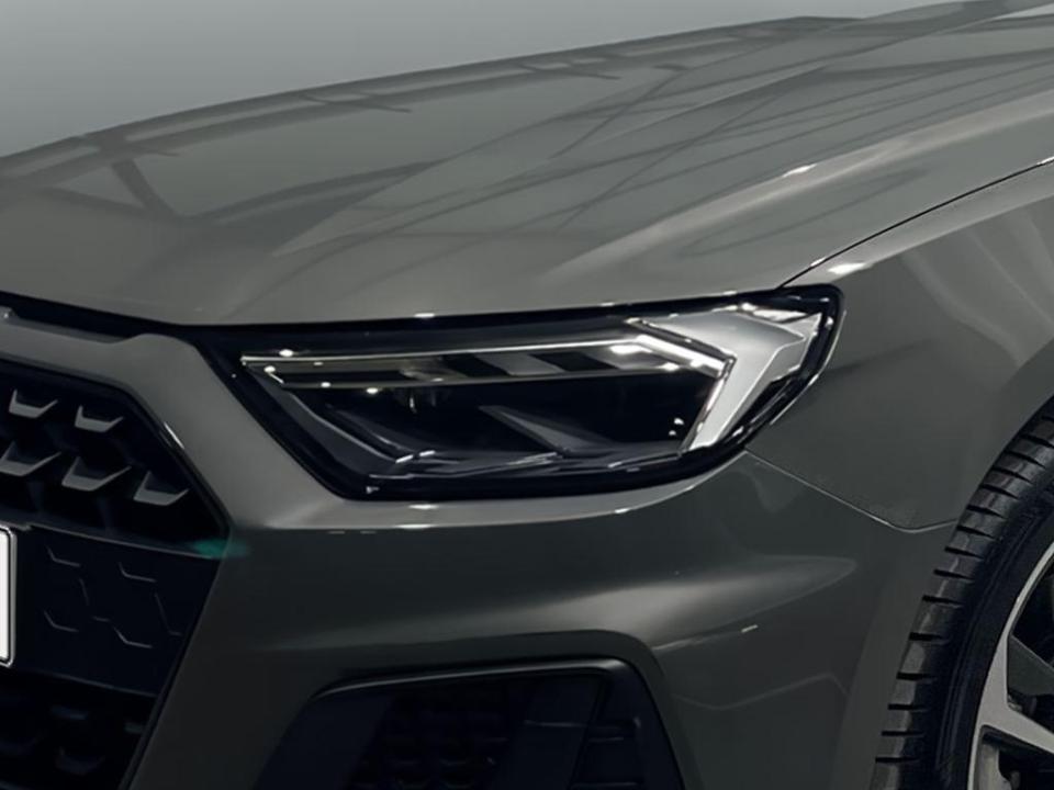Audi A1 Sportback Adrenalin Black edition 30 TFSI 85 kW (116 CV)