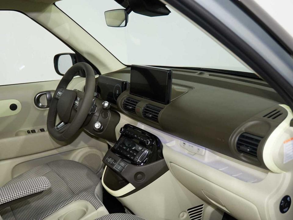 Hyundai Inster 49kWh Tecno 115