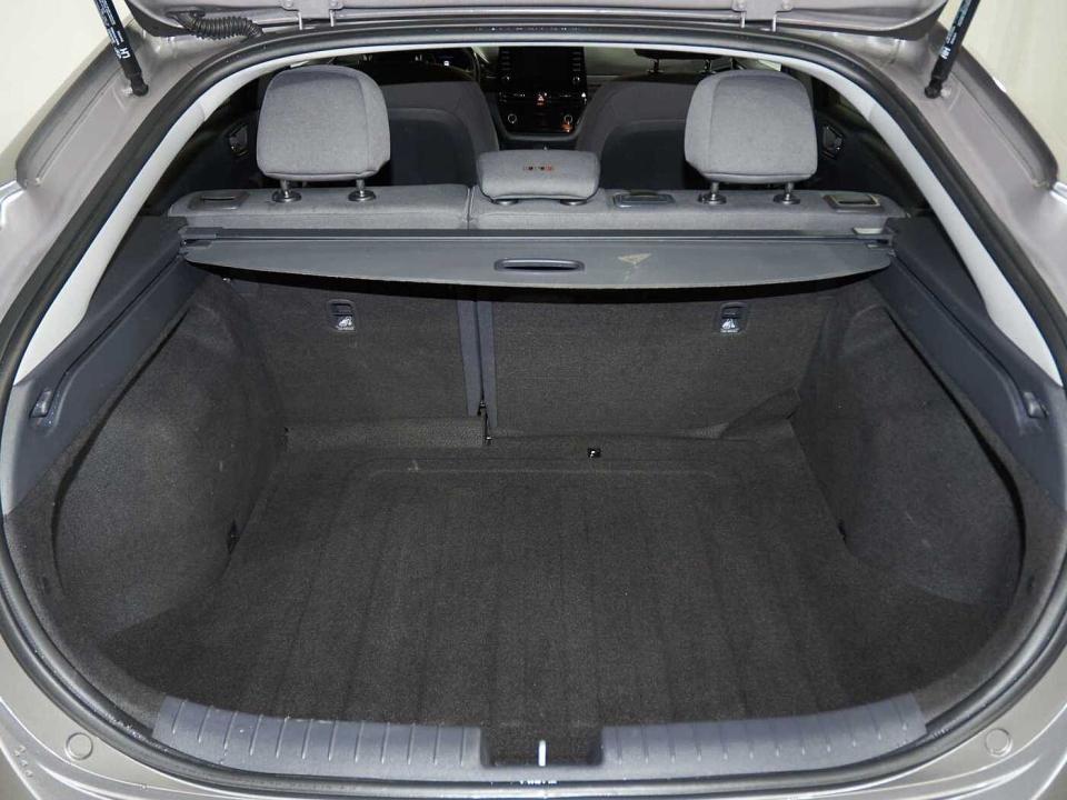 Hyundai IONIQ 1.6 GDI Klass