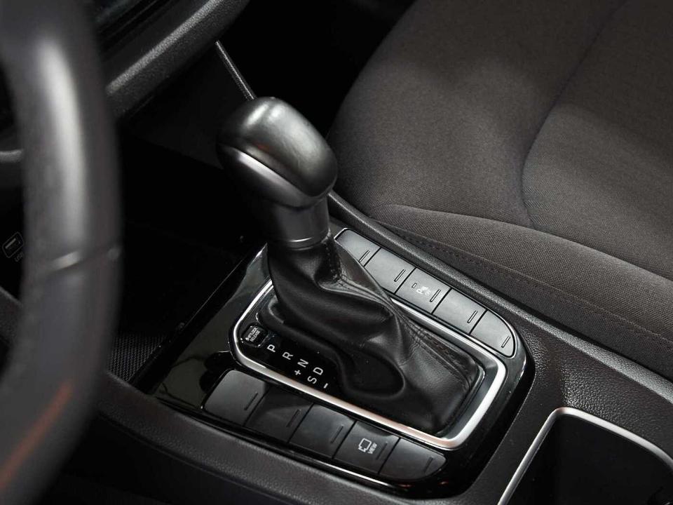 Hyundai IONIQ 1.6 GDI Klass