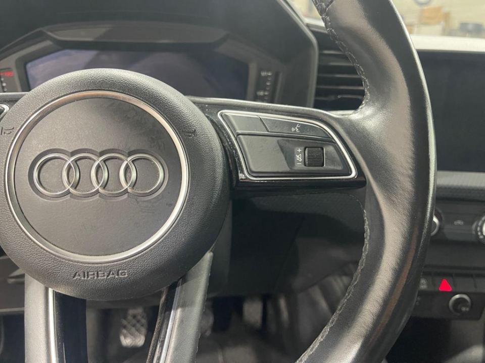 Audi A1 Sportback Advanced 25 TFSI 70 kW (95 CV)
