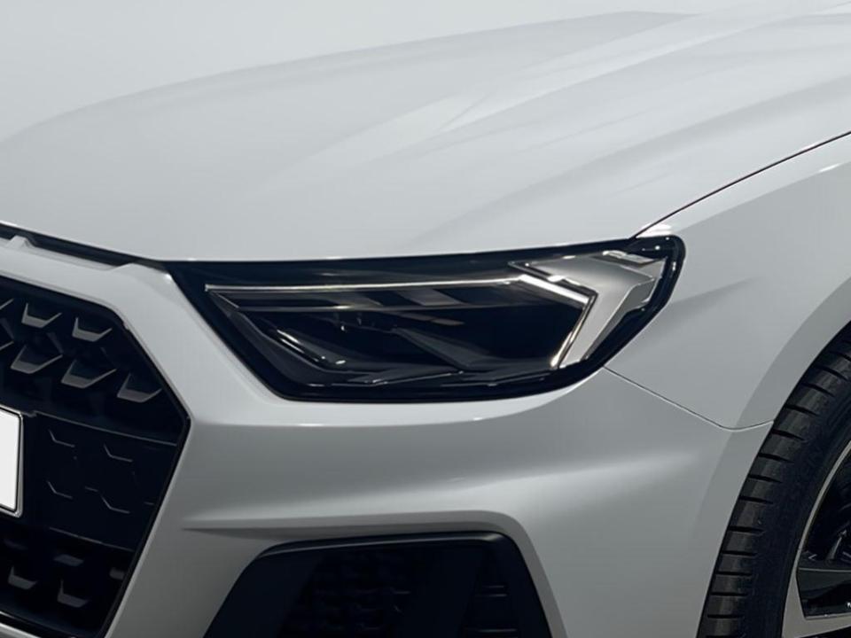 Audi A1 Sportback Adrenalin Black edition 30 TFSI 85 kW (116 CV)