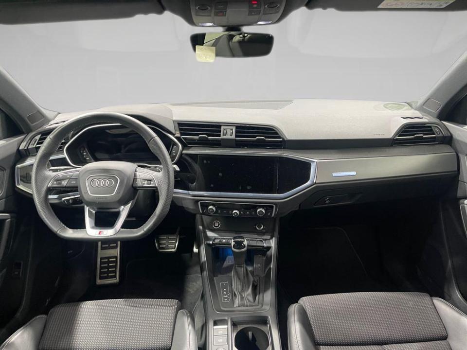 Audi Q3 Black line 35 TDI 110 kW (150 CV) S tronic