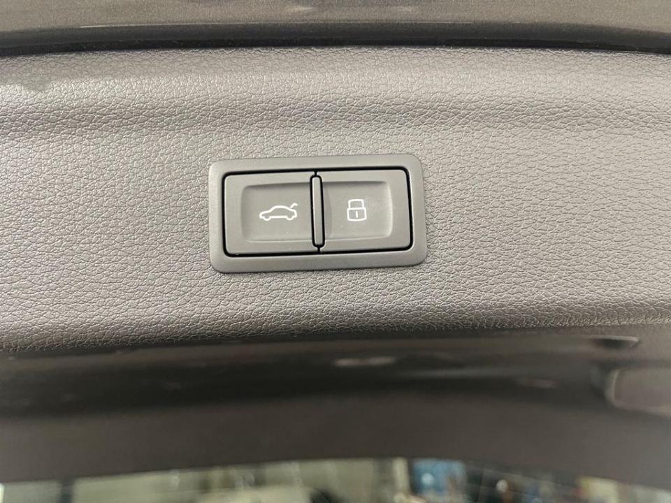 Audi Q3 Black line 35 TDI 110 kW (150 CV) S tronic