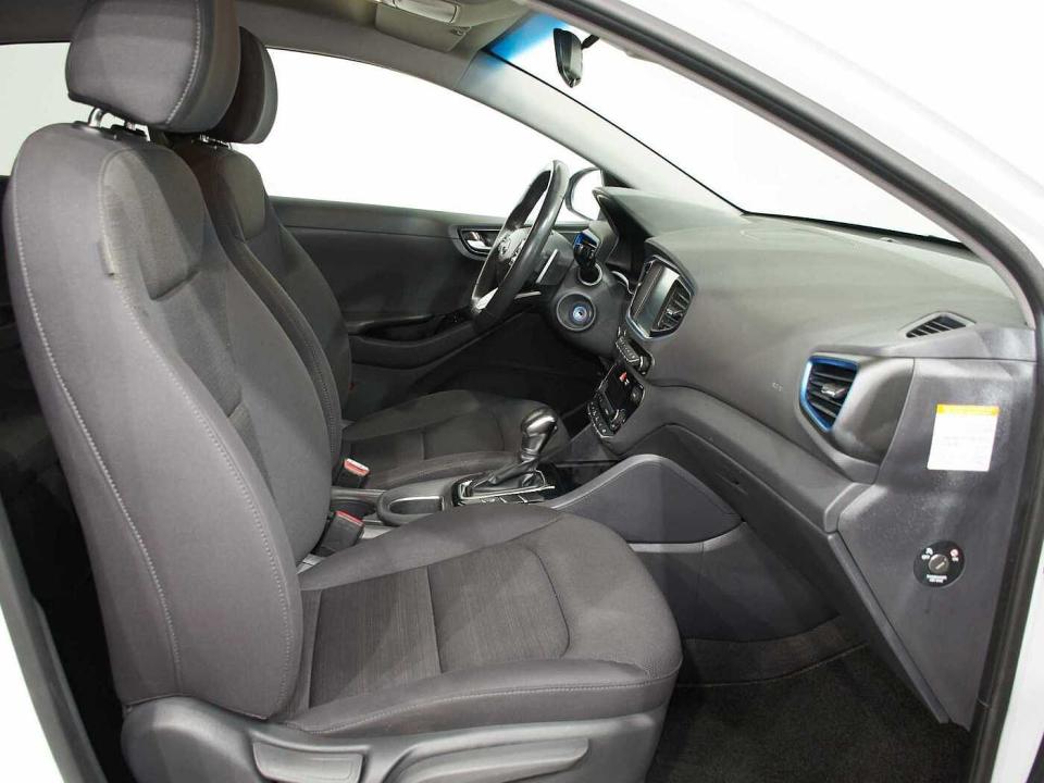 Hyundai IONIQ 1.6 GDI Klass