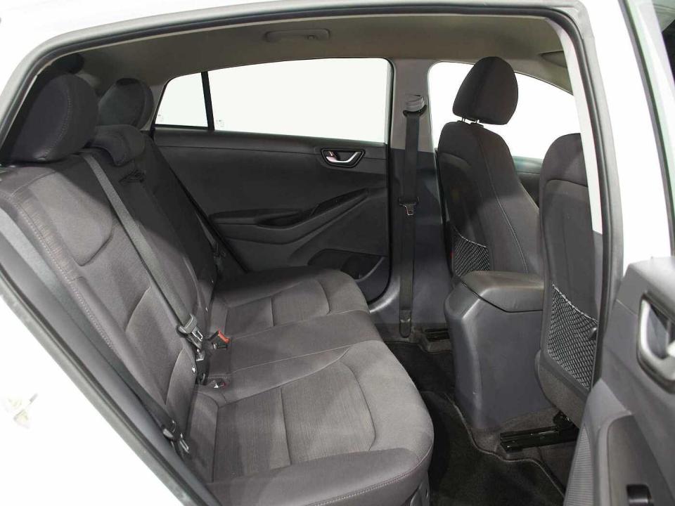 Hyundai IONIQ 1.6 GDI Klass