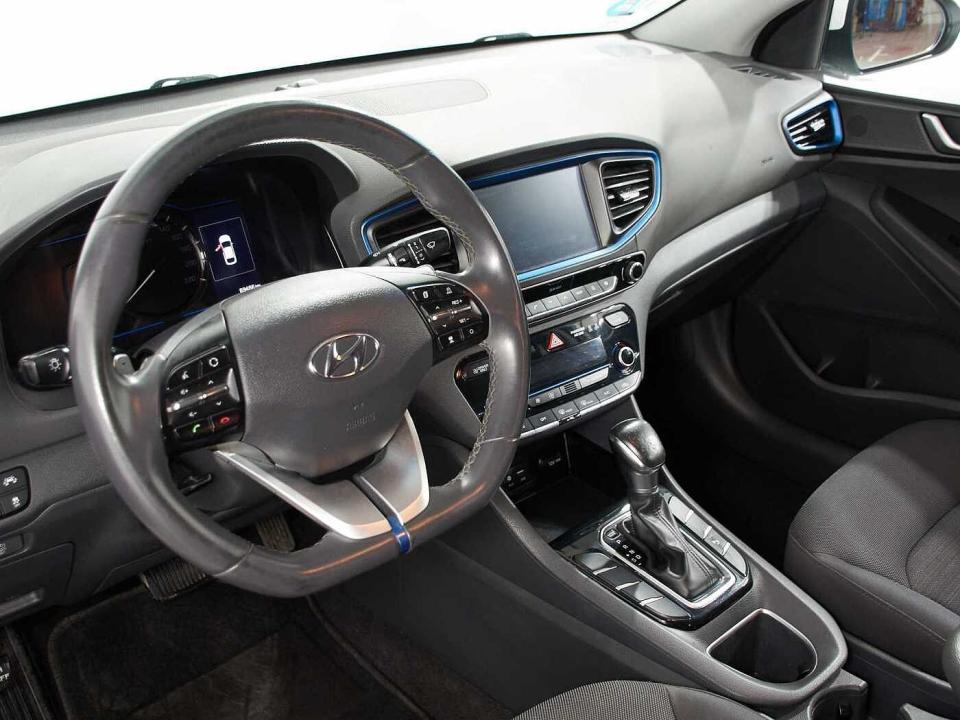 Hyundai IONIQ 1.6 GDI Klass