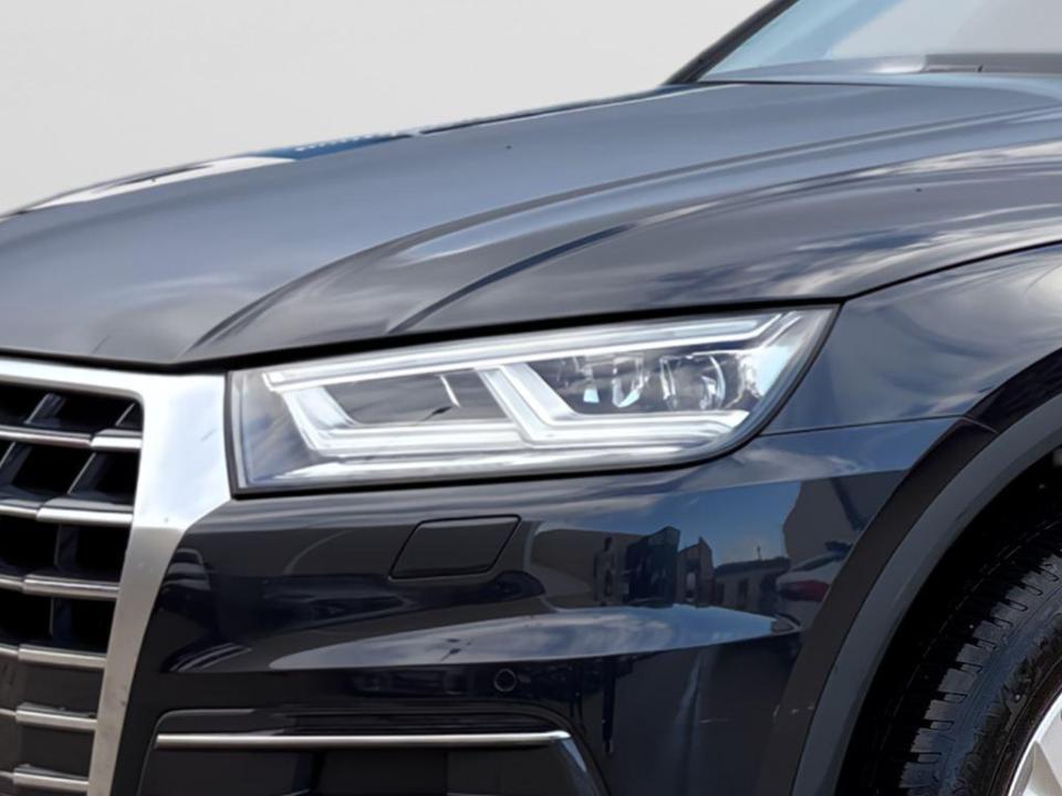 Audi Q5 Design 2.0 TDI quattro 140 kW (190 CV) S tronic