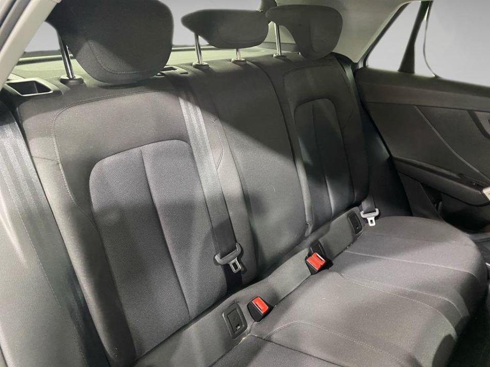 Audi Q2 Advanced 30 TDI 85 kW (116 CV)