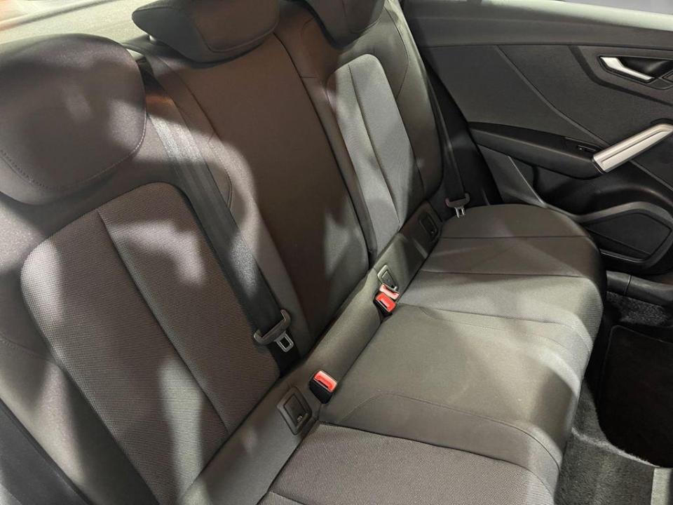 Audi Q2 Advanced 30 TDI 85 kW (116 CV)