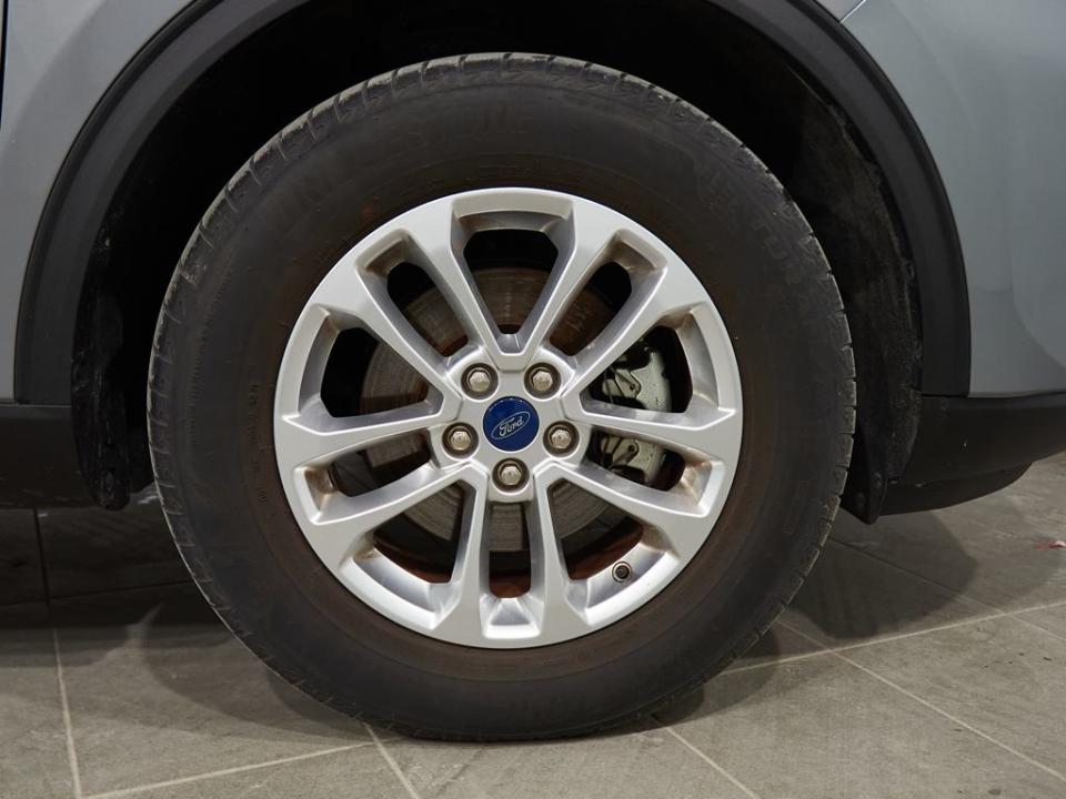 Ford Kuga 1.5 EcoBoost Titanium FWD 150