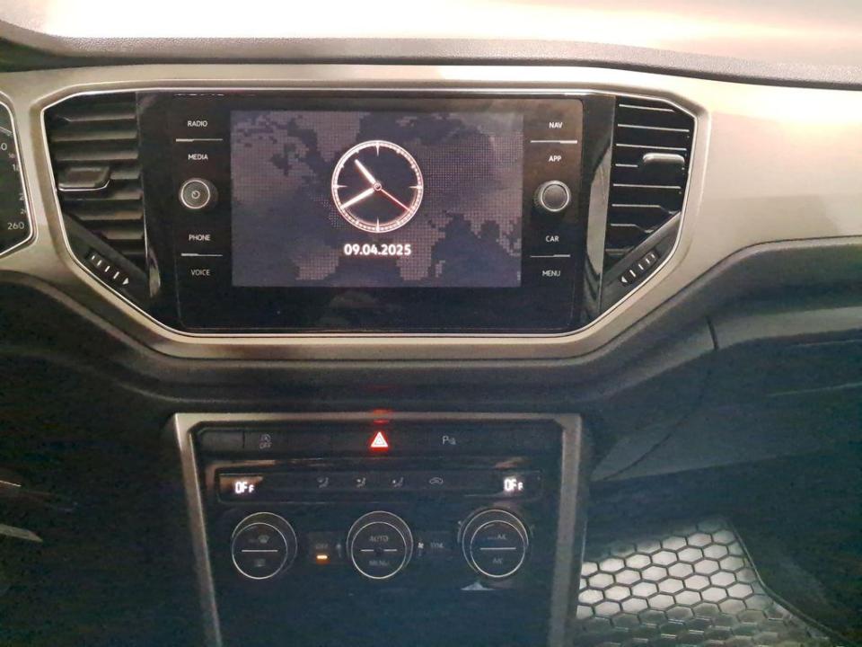 Volkswagen T-Roc Advance R-Line 1.5 TSI 110 kW (150 CV) DSG