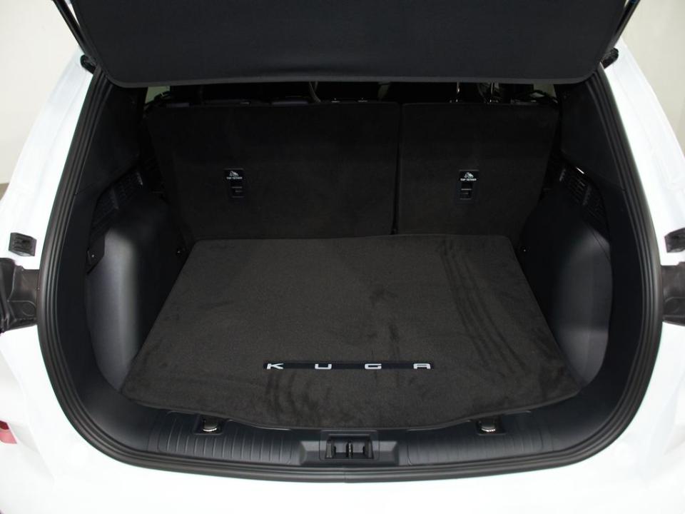 Ford Kuga MCA ST-LINE 2.5 Duratec FHEV 132KW (180CV) HF-45 Aut. E6.2